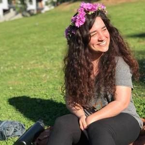 Meet your Posher, Lija